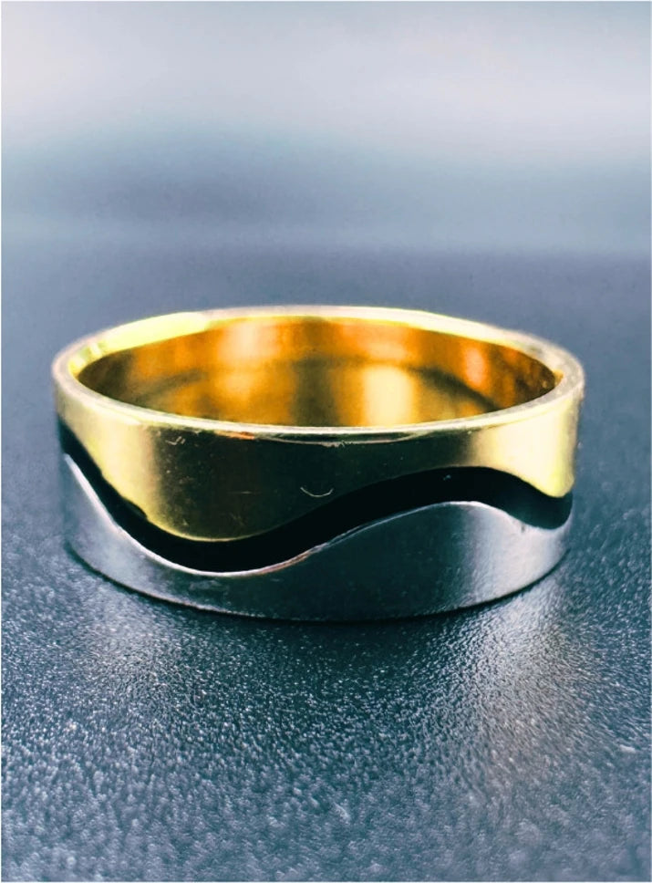 NJ Arts Dual Harmony Wave Ring 18kt Yellow Gold ring