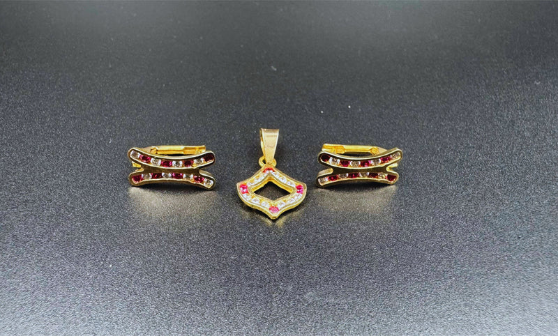 NJ Arts Yellow Gold 18ct real gold Ruby Elegance Gold Pendant & Earrings Set 18kt Swarovski Earring & Pendant Set