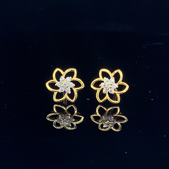 The Stellar Bloom Studs